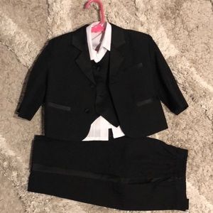 Toddler tuxedo